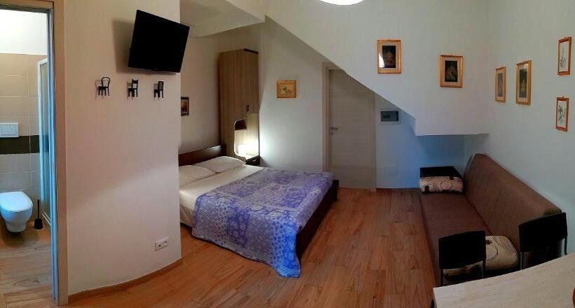 غرفة قياسية, Eremo Del Dottó