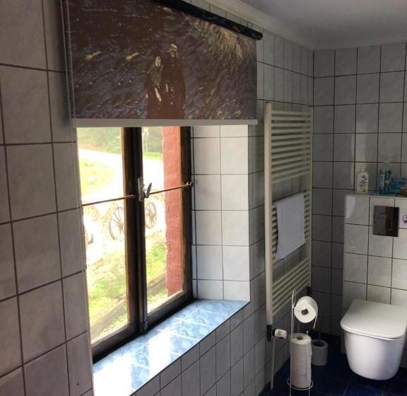 غرفة قياسية, Altes Fährhaus Duisburg