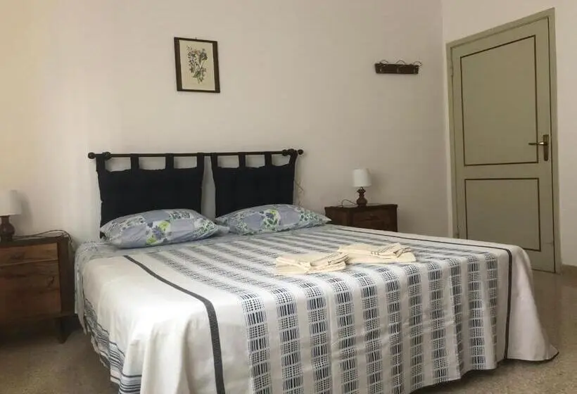 スタンダードルーム, Palazzo Azelio B&b