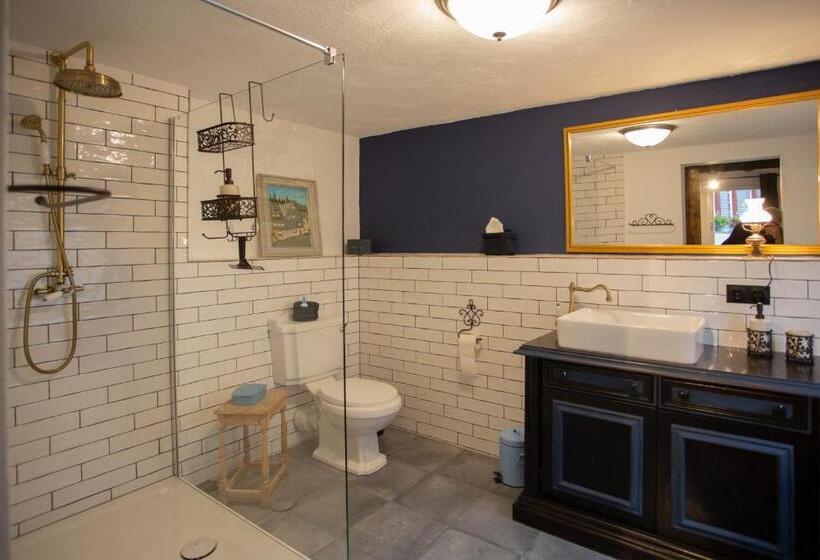 스탠다드 룸, Hier & Jetzt In Monschau City