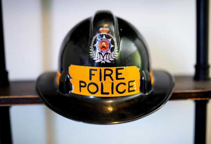 استودیوی استاندارد, Hokitika Fire Station Boutique Accommodation