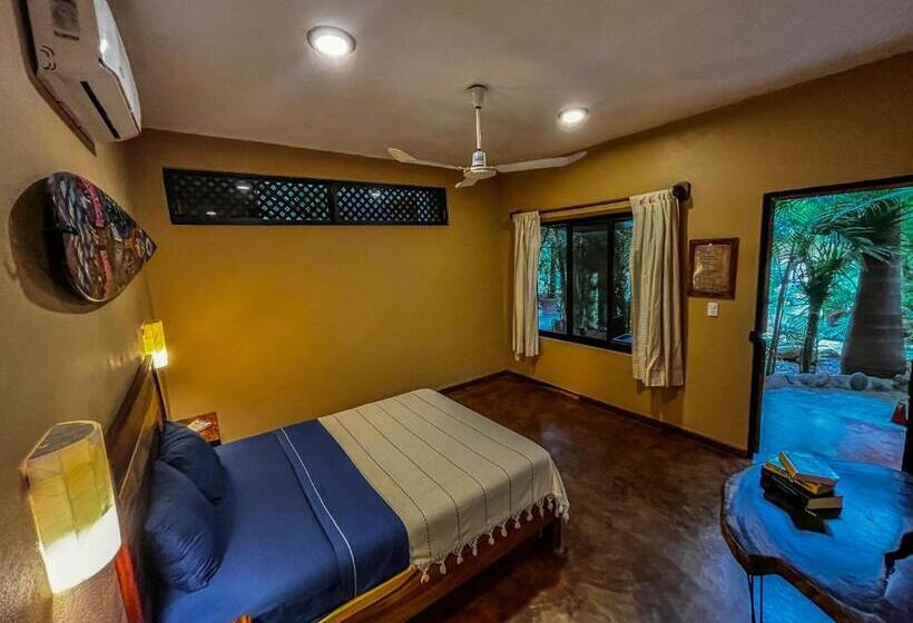 标准间, Gallo De Mar