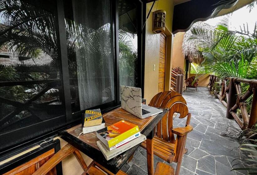 标准间带阳台, Gallo De Mar