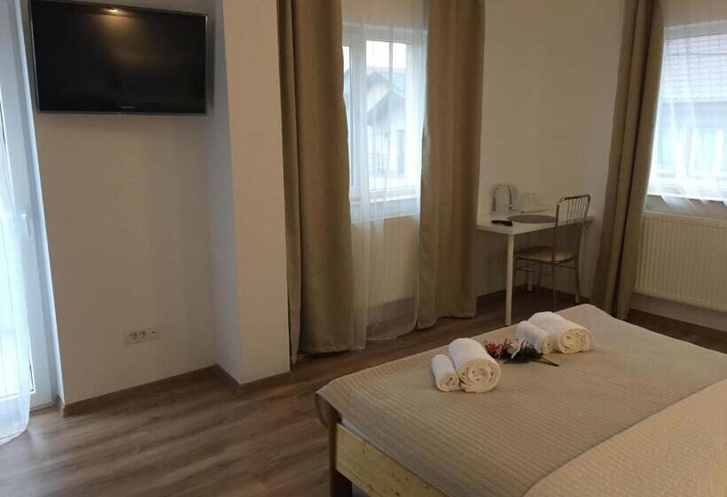 اتاق استاندارد با بالکن, Top Style Villa