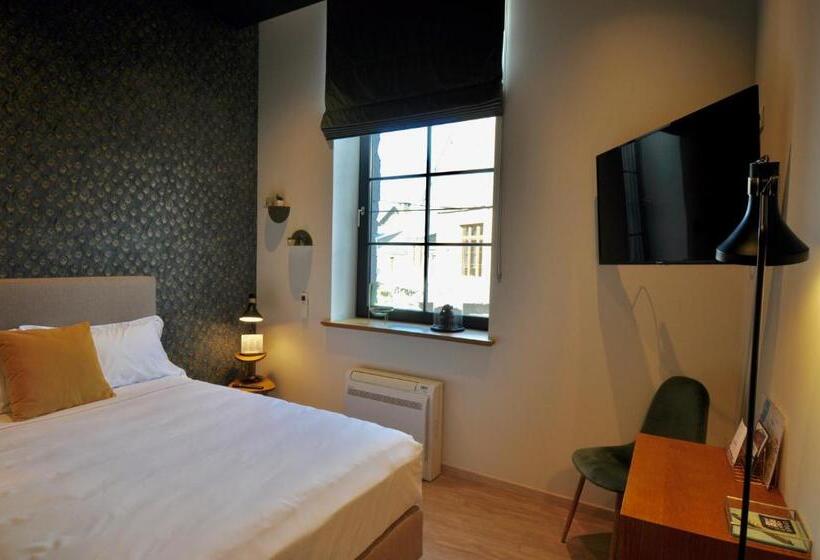 غرفة قياسية فردية, Urban Nest