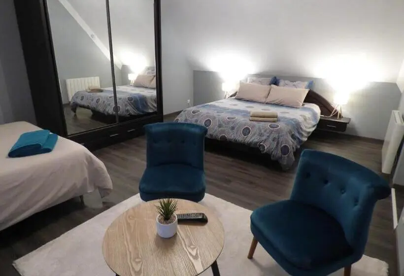 スタンダード４人部屋, Chambre Familiale Proche Mont St Michel