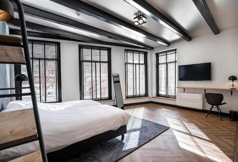 디럭스 룸, Boutique Hotel Wknds