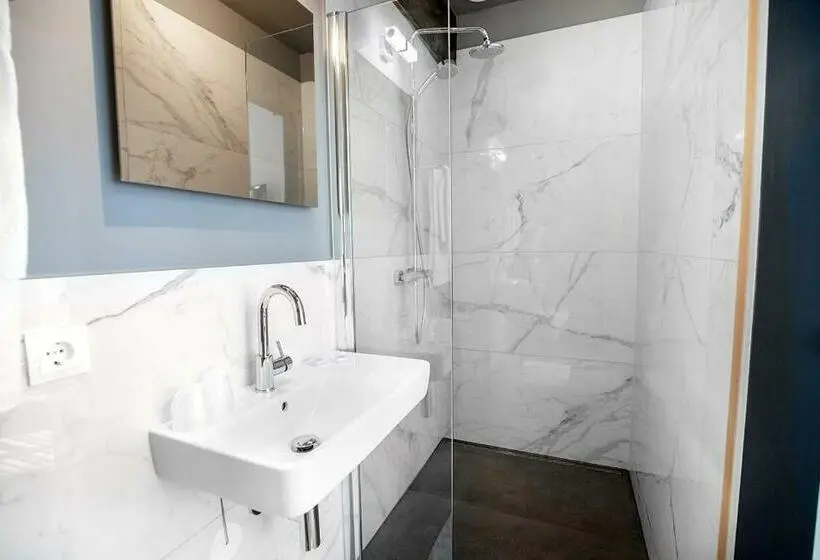 デラックスルーム, Boutique Hotel Wknds