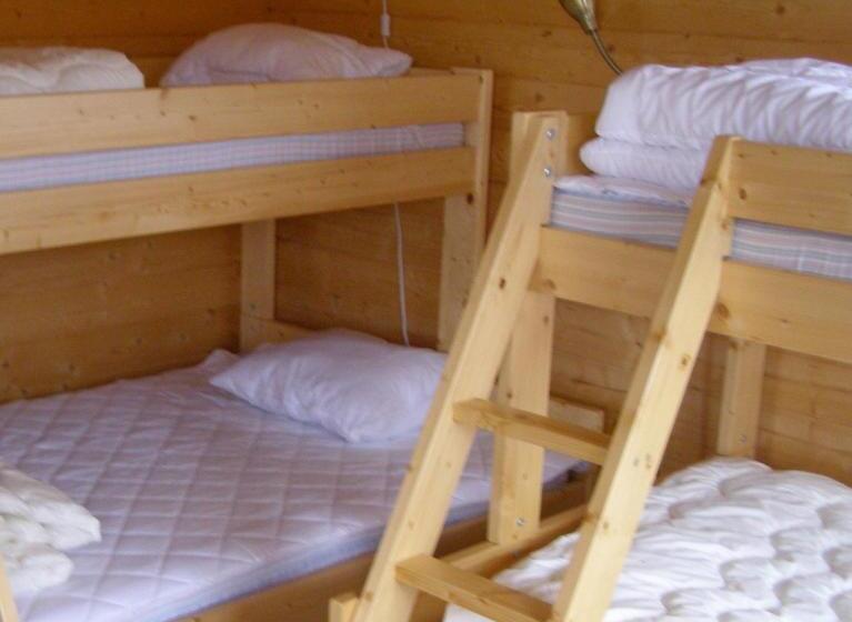 带2个卧室的标准洋房, Gangvidefarm