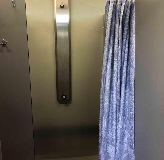 带2个卧室的套房, Gangvidefarm