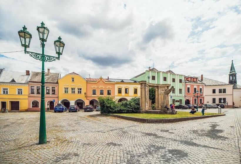 3 베드룸 이그제큐티브 아파트, Skodova Apartments