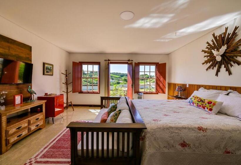 اتاق استاندارد چهار تخته, Templo Do Sol Acomodações