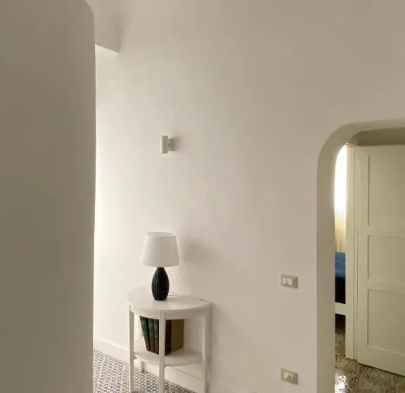 バス共有のスタンダードルーム, B&b Palazzo Corselli