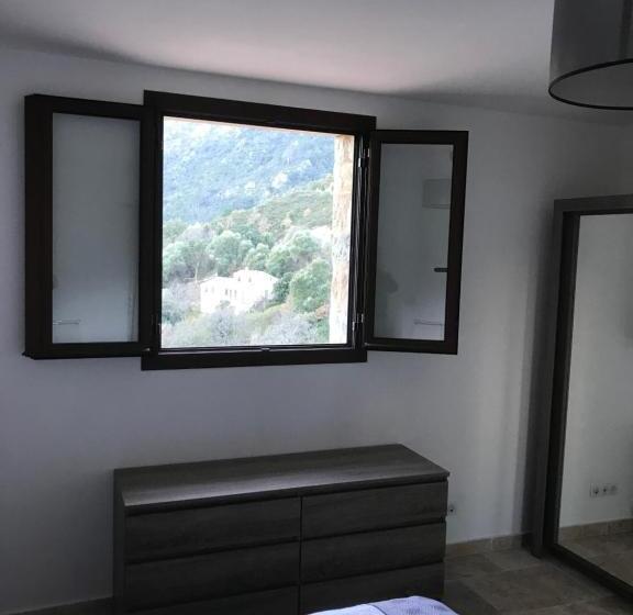 스탠다드 룸 산 전망, Chambres Dhotes Corse