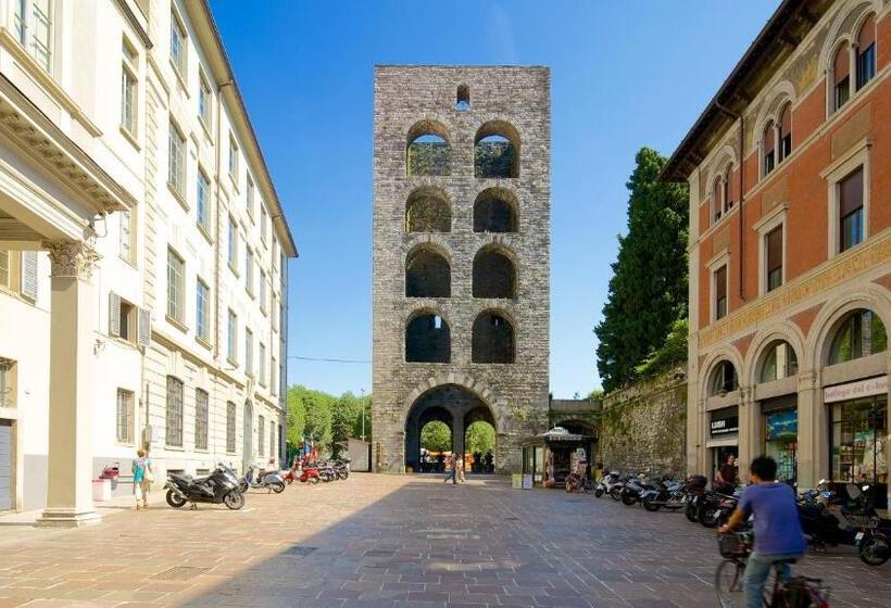 标准房带园景, Villa Scalabrini