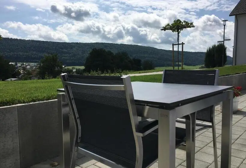 １ベッドルームアパートメント, Rent My Apartment