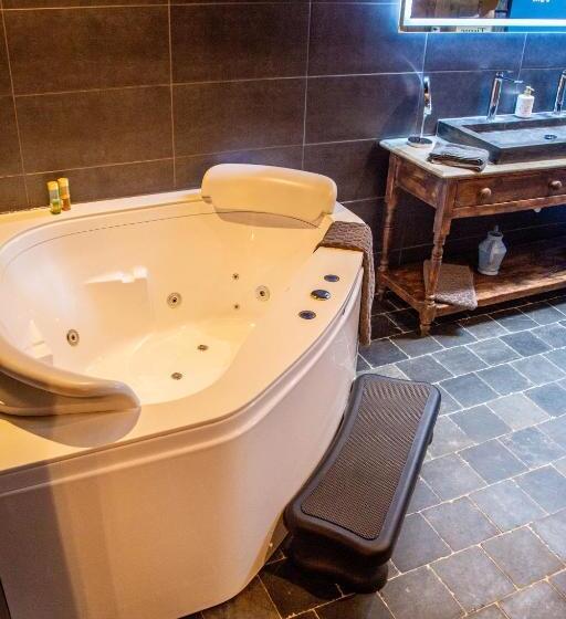 디럭스 스위트, Een Vleugje Wellness In De Voerstreek   Bed & Brocante Onder De Poort