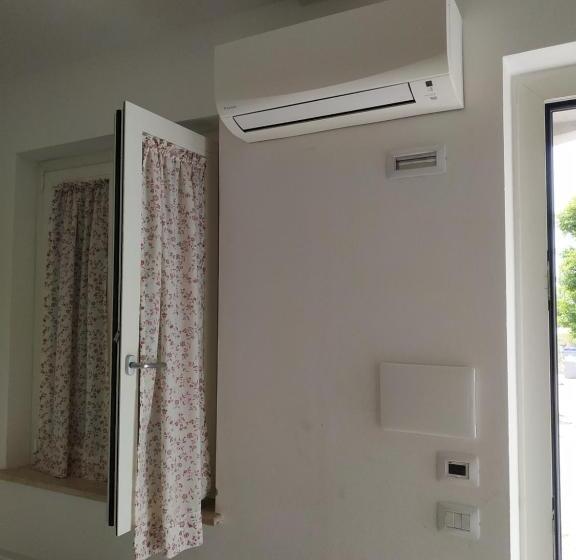 スタンダードスタジオ, Agriturismo  Le Serre