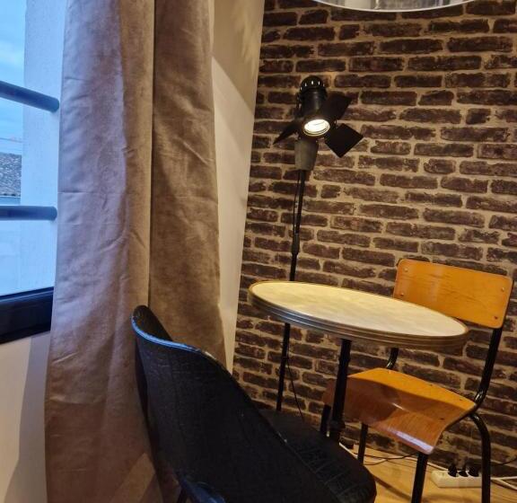 标准间, Maison Brisson