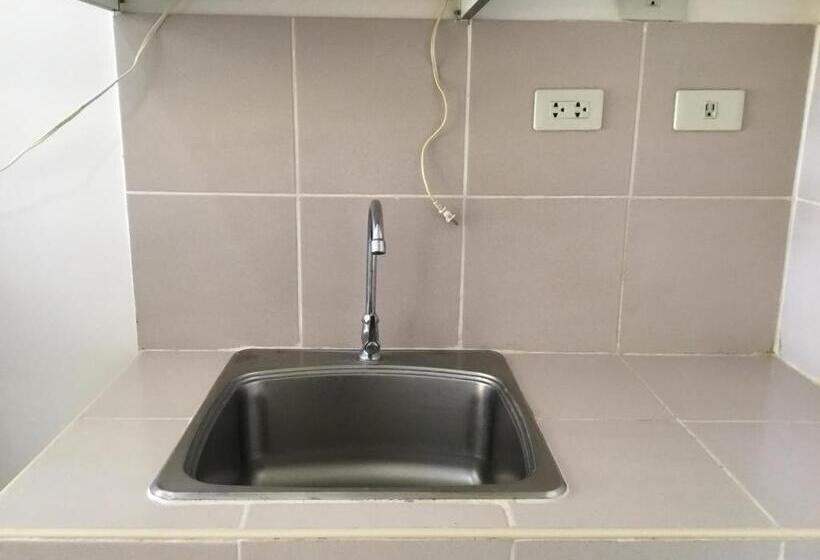 شقة غرفة نوم واحدة مزودة بشُرفة, Condo With Free Swimming Pool & Viewing Deck