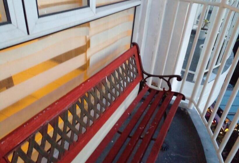 Apartament 1 Sypialnia z Tarasem, Condo With Free Swimming Pool & Viewing Deck