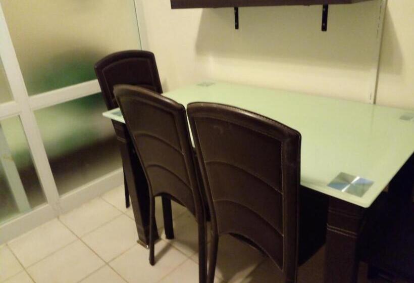 Apartament 1 Sypialnia z Tarasem, Condo With Free Swimming Pool & Viewing Deck