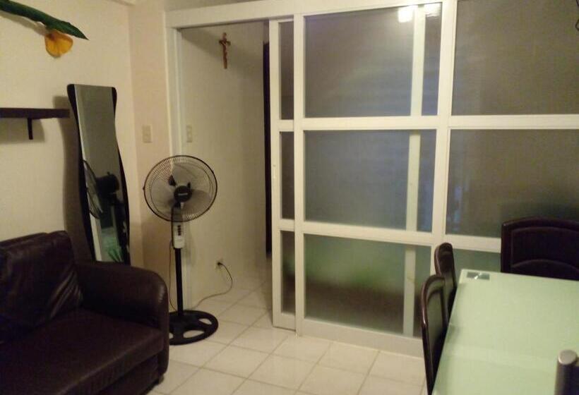 Apartament 1 Sypialnia z Tarasem, Condo With Free Swimming Pool & Viewing Deck