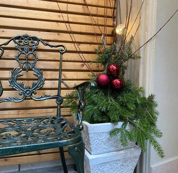 اتاق سوپریور با تخت بزرگ, Lumiere House Sibiu