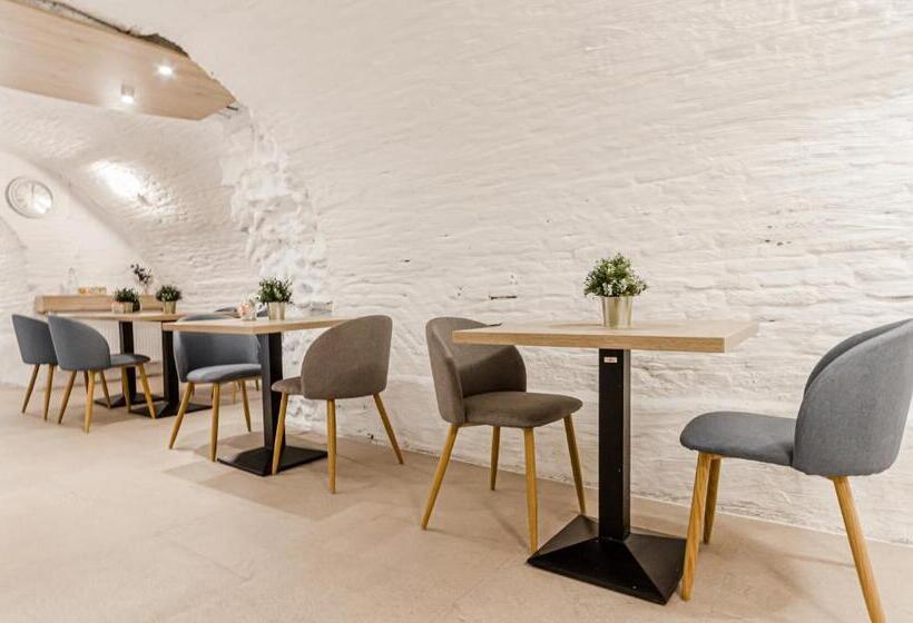 اتاق خانوادگی, Lumiere House Sibiu