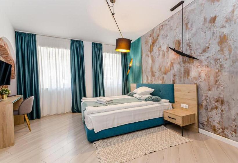 اتاق سوپریور با تخت بزرگ, Lumiere House Sibiu