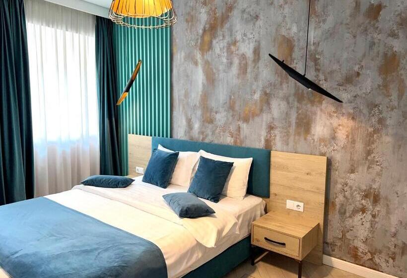 اتاق سوپریور با تخت بزرگ, Lumiere House Sibiu