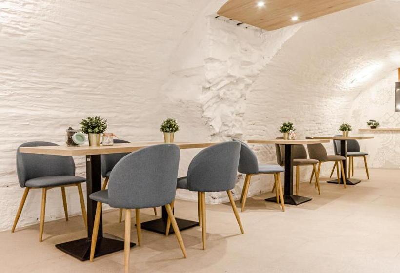 اتاق استاندارد با تخت بزرگ, Lumiere House Sibiu