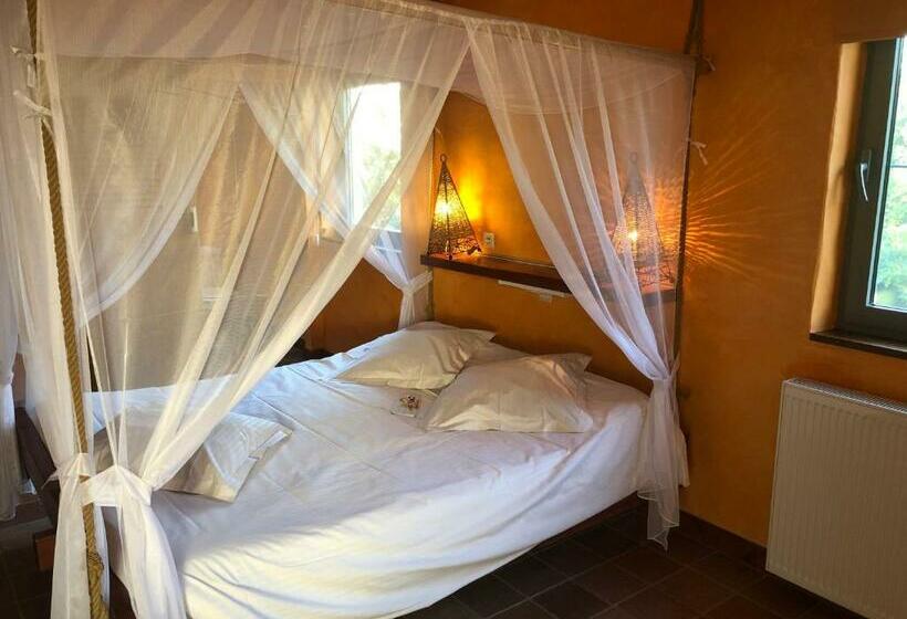 스탠다드 트리플 룸, B&b Kudita