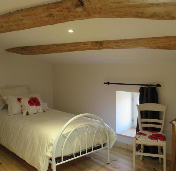 四人标准间, La Chenevière