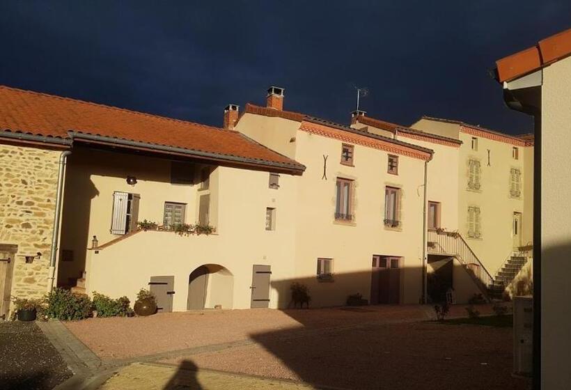 四人标准间, La Chenevière