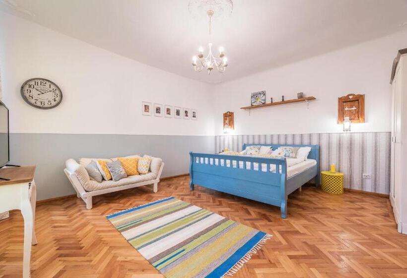 اتاق سوپریور خانوادگی, Bonton Apartments Sibiu