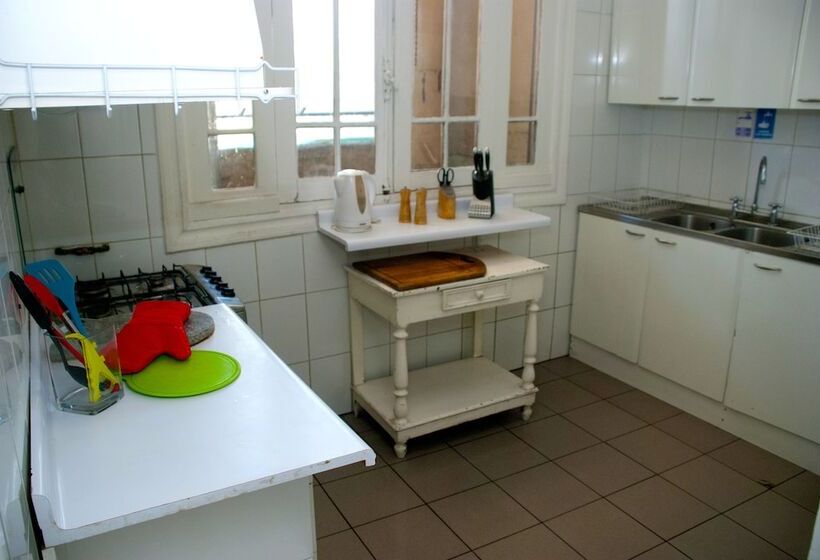 高级单人间, Hostel Casaltura