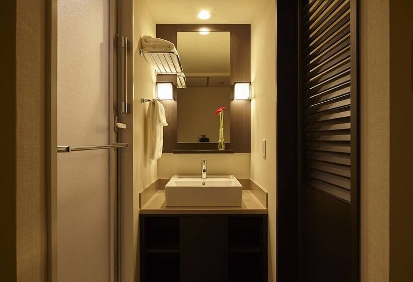 Habitació Quàdruple Premium, AMANEK Osaka Namba