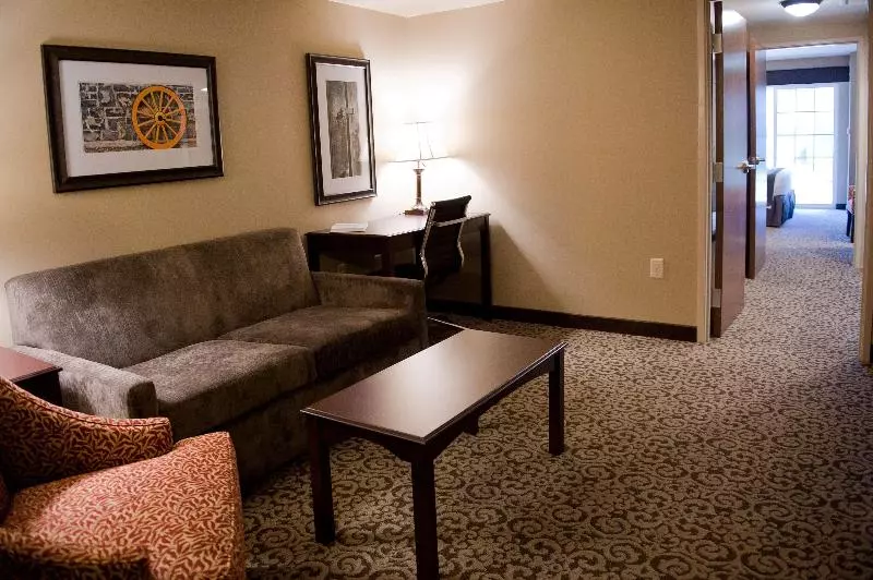 キングサイズベッドのスタンダードルーム, Doubletree By Hilton Hotel Oak Ridge   Knoxville