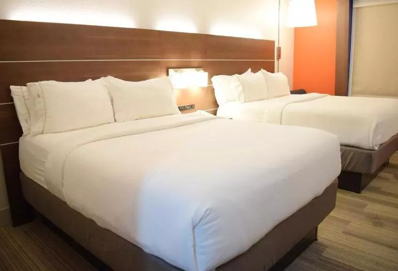 スイート, Holiday Inn Express & Suites Pensacola West I 10, An Ihg