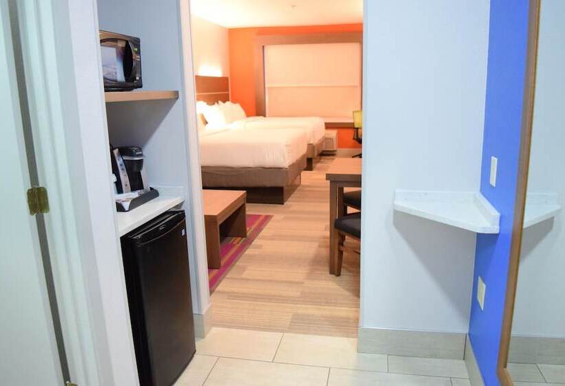 스위트, Holiday Inn Express & Suites Pensacola West I 10, An Ihg