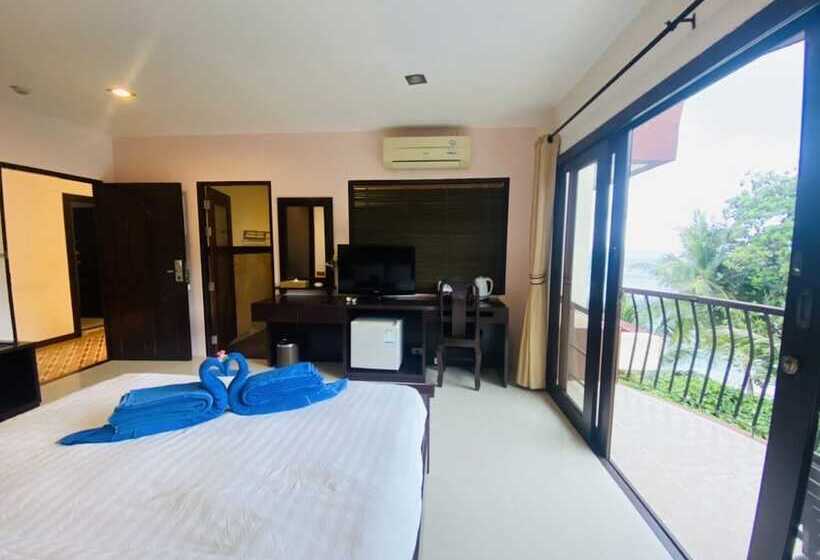 اتاق سوپریور با چشمانداز استخر, Koh Tao Regal Resort Sha Plus