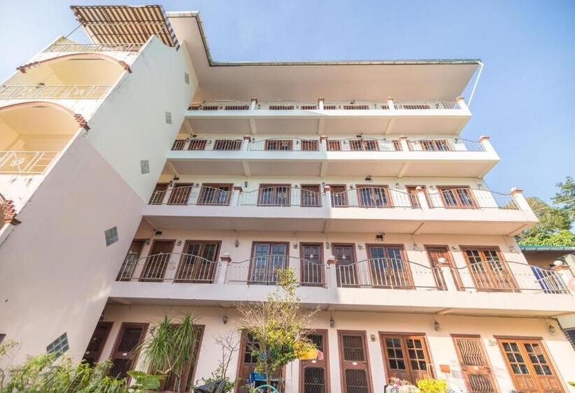 اتاق استاندارد, G House Guest House