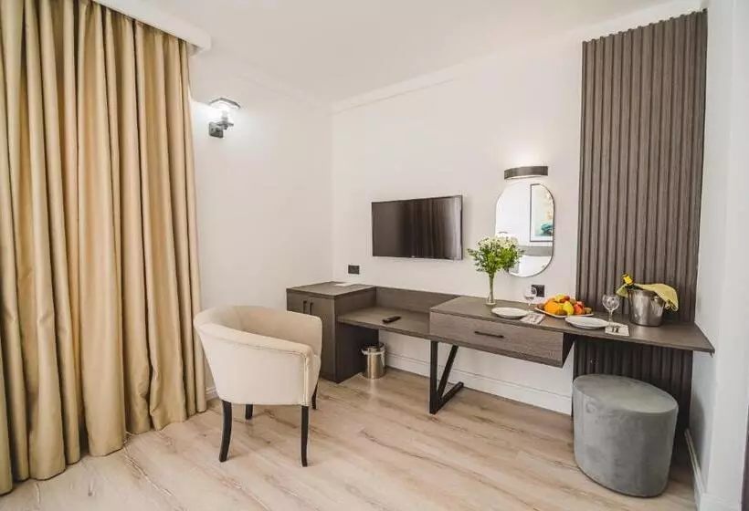 اتاق سوپریور, Uptown Buyuk Anadolu Girne