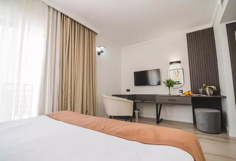 اتاق سوپریور, Uptown Buyuk Anadolu Girne
