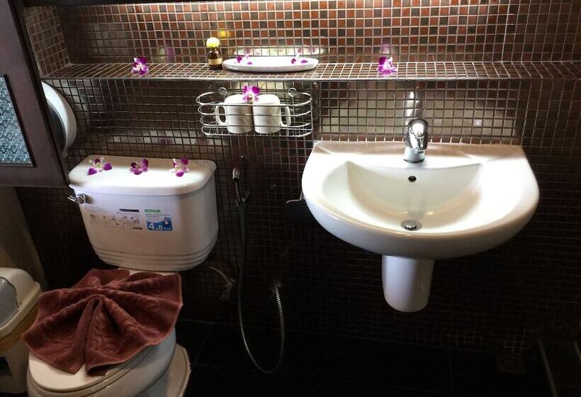 디럭스 룸, Wild Orchid Villa Krabi