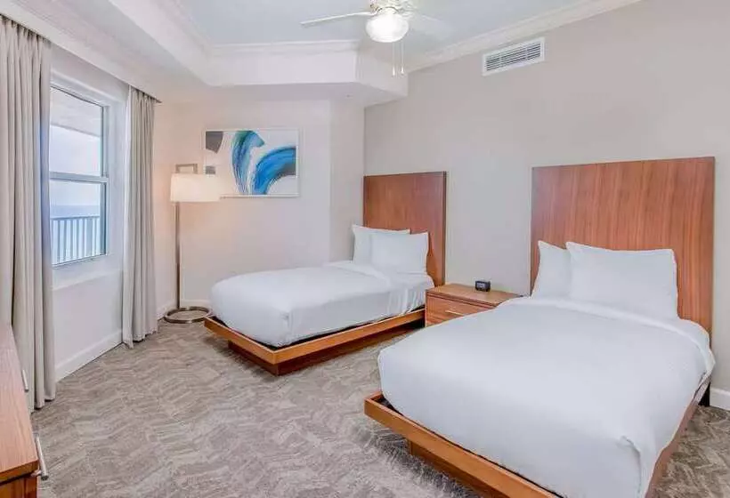 海の見える３ベッドルームアパートメント, Royal Palms Apartment