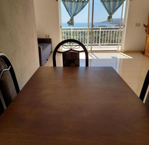 דירת חדר נוף לים, Sunset House Zihuatanejo