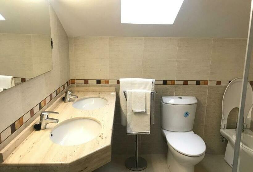 豪华房间, Alojamiento Martel