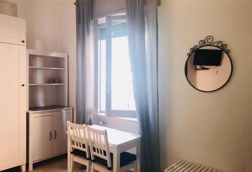 اتاق لوکس, Casa Madè